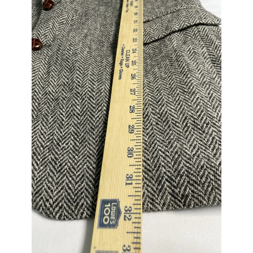Harris Tweed Gray Herringbone Sport Coat 100% Scottish Wool VTG USA‎